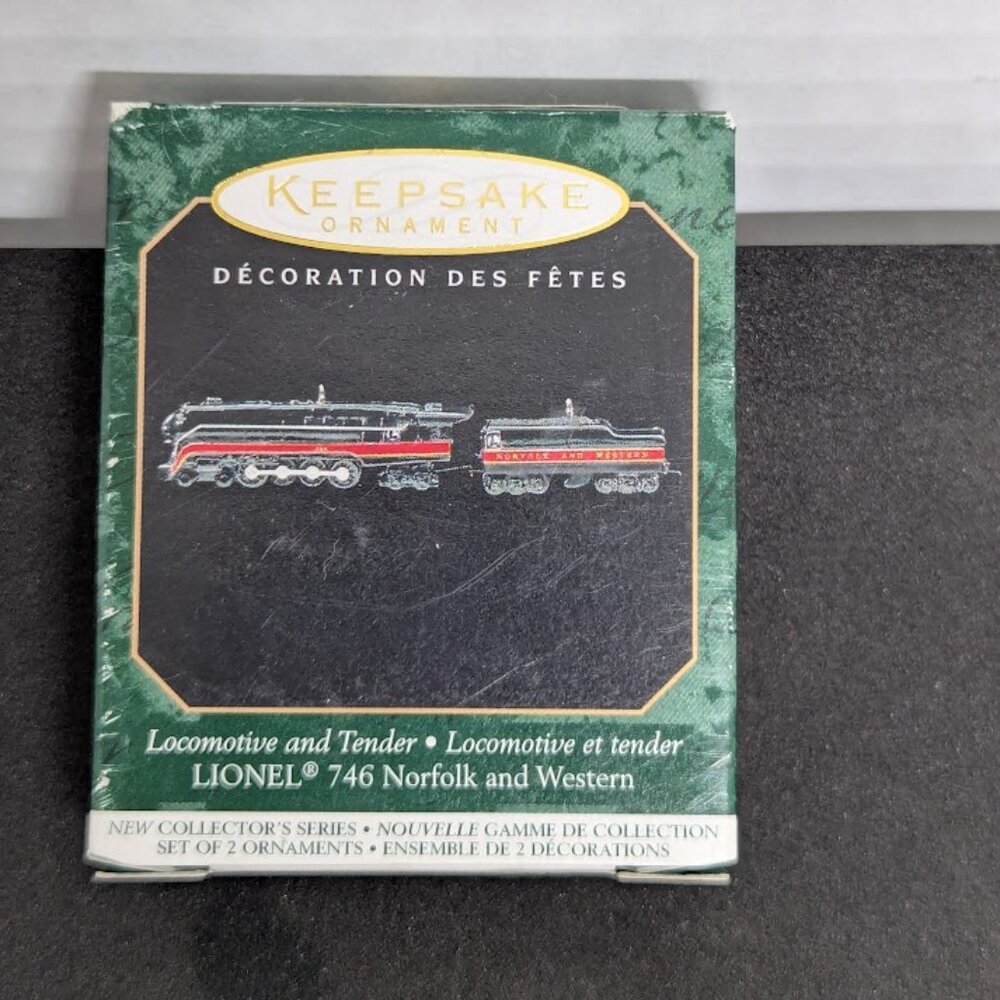 Hallmark Miniature Lionel 746 Norfolk and Western Locomotive & Tender - 1999